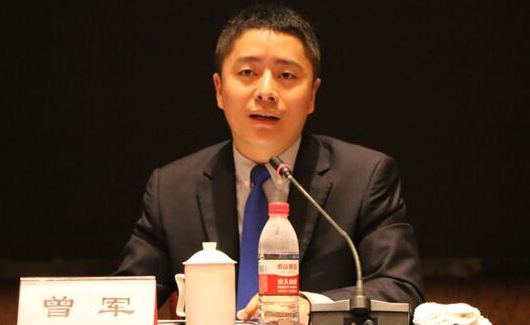 “撑腰”借贷宝，南