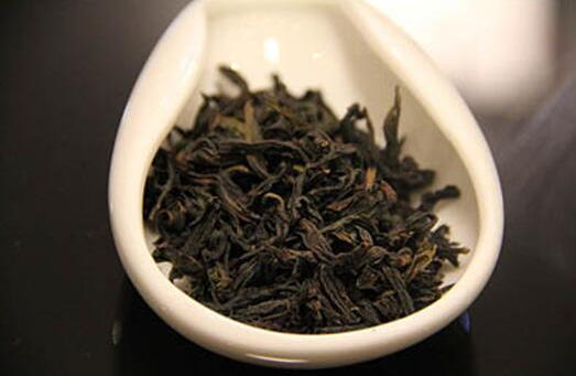虞建明：为何这一生我只爱岩茶  