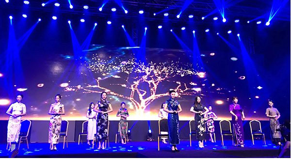 辣妈帮商业经：从最大的辣妈社群到最牛的辣妈产业  