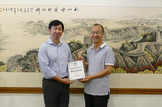 云途腾保险金融混合云护航保险行业云化之路 